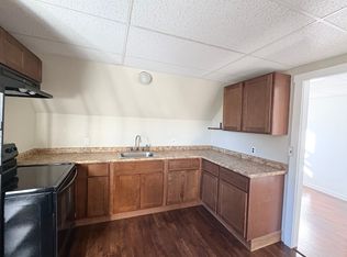 38 Jannell Ct #B, Epping, NH 03042