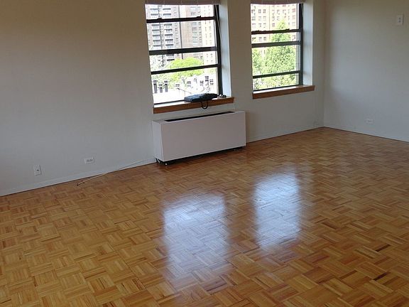 5th image of 600 Columbus Ave APT 6R