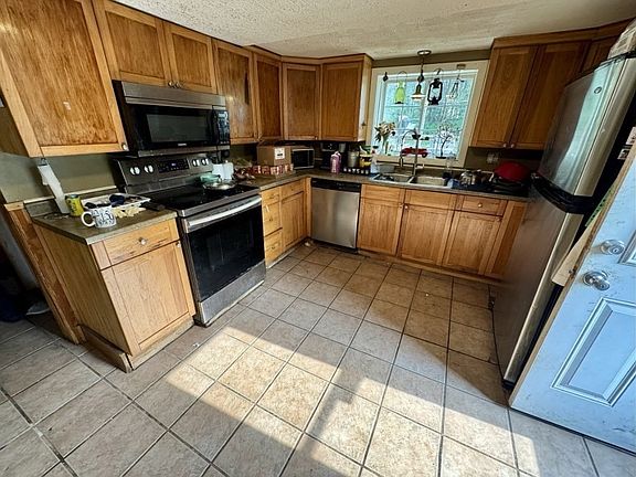 5th image of 45 River St