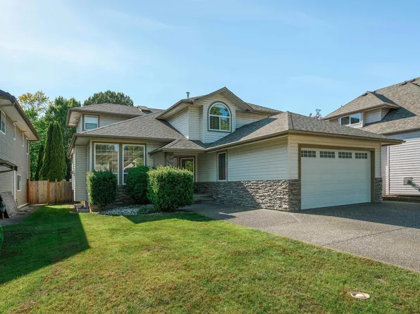 11039 238th St, Maple Ridge, BC V2W 1E7