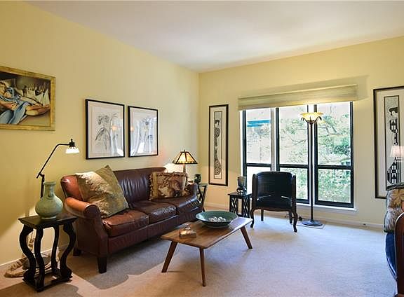 3rd image of 10658 Park Village Pl APT D