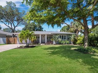 1965 Hibiscus St, Sarasota, FL 34239