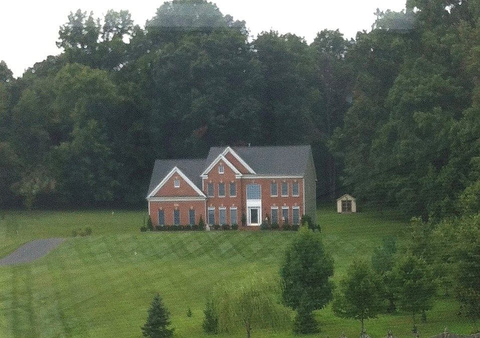 1st image of 24214 Hawkins Landing Dr