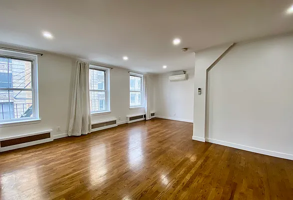 Rented by Compass | media 15