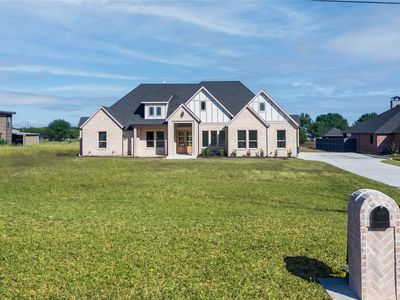 819 Meadow Lark Ln, Red Oak, TX, 75154