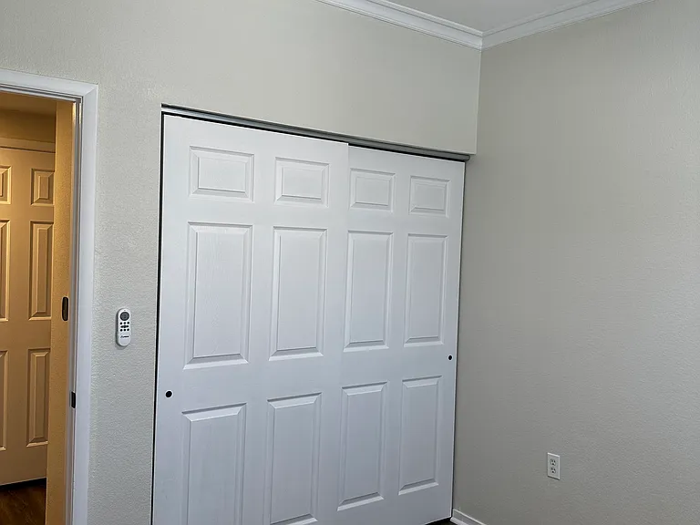 10245 S Maryland Pkwy #1205 — Photo 17