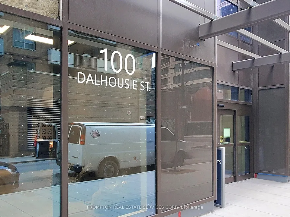 100 Dalhousie St #2203