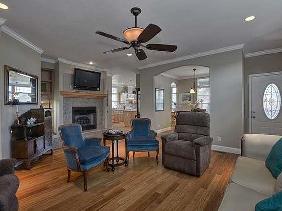 4th image of 161 Quail Hollow Dr