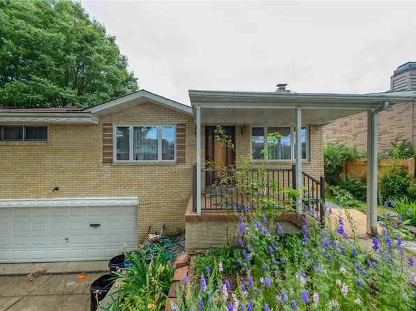 2423 Pin Oak Pl, Pittsburgh, PA 15220
