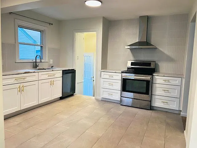 3 bed, 1.5 bath, 1505 sqft, $2,550 — Photo 3