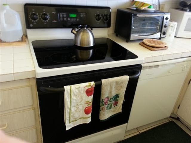 2nd image of 250 Layne Blvd APT 306