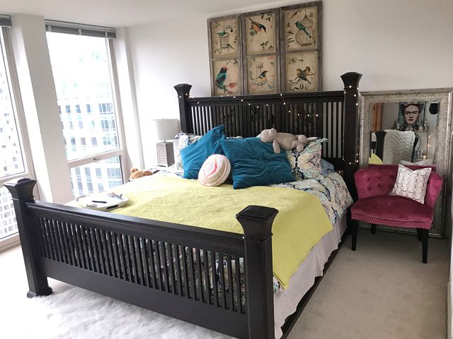 2nd image of 111 E Chestnut St #2700E