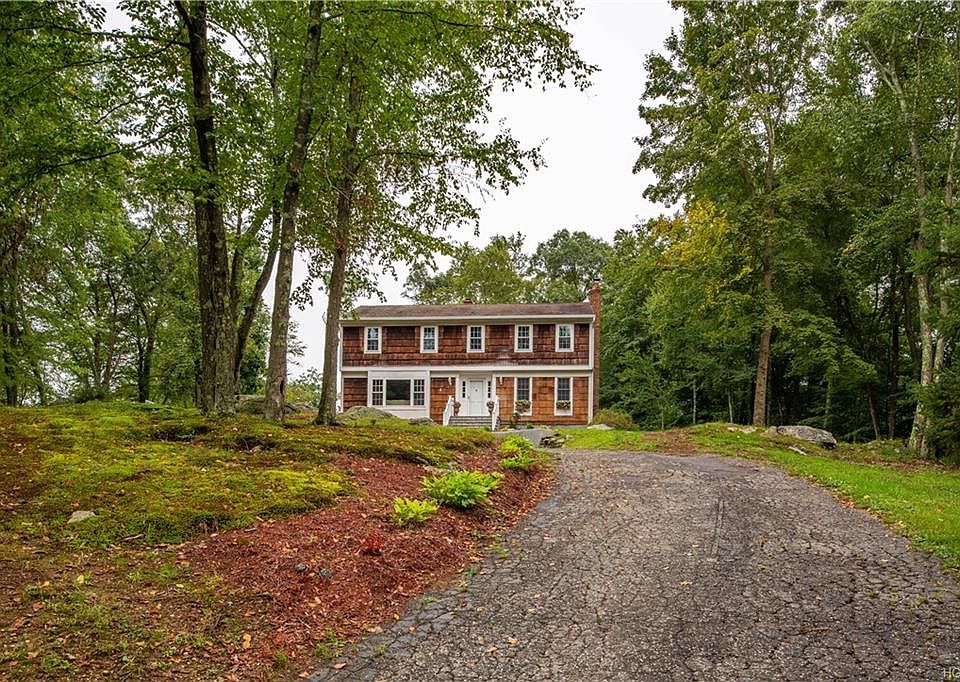 1st image of 7 Walden St