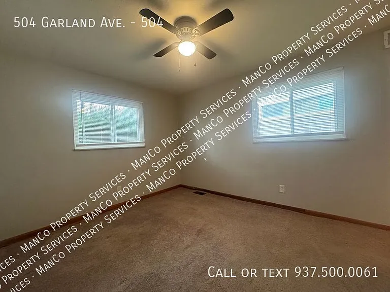 504 S Garland Ave — Photo 3