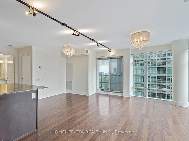 2191 Yonge St #1905 — Photo 12