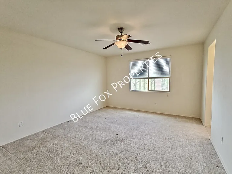 12163 N Meditation Dr — Photo 24