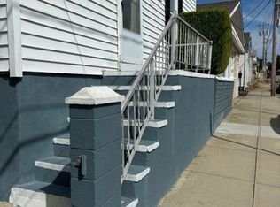 224 Plain St #2, Fall River, MA 02723