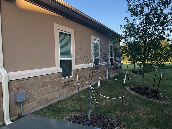 4th image of 2251 Bagdad Rd