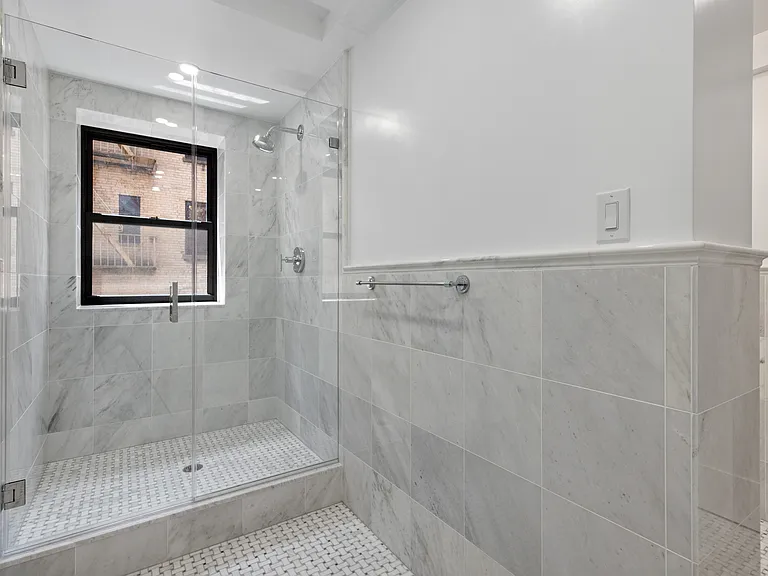 160 E 89th St #4G — Photo 21