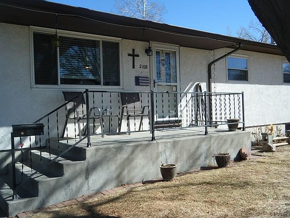 3rd image of 2108 Lynwood Ln