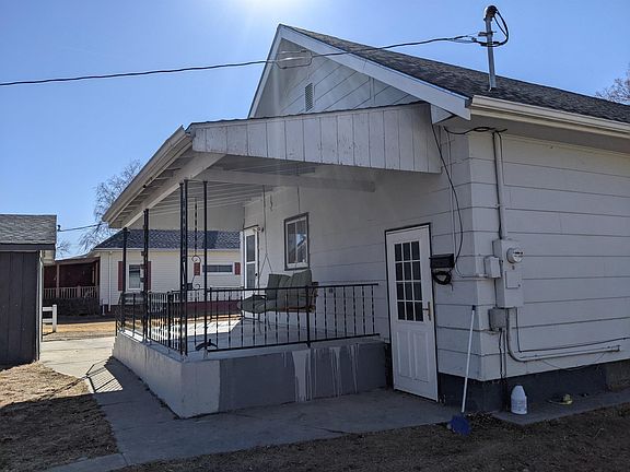 4th image of 207 S Parker St NE