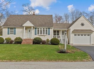 9 Maclarnon Rd, Salem, NH 03079