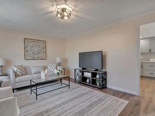 10965 Laplata Rd, La Plata, MD 20646