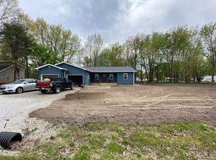 112 E State Road 48, Shelburn, IN 47879