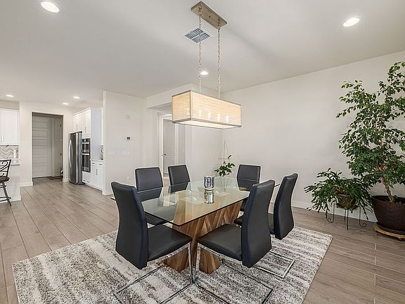 5th image of 40261 Carter Ln