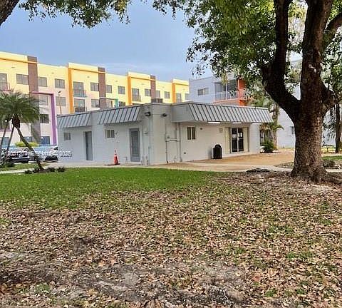 4th image of 11311 SW 200th St APT 309D