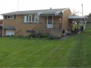 126 Skyport Rd, West Mifflin, PA 15122