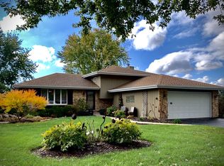 24217 W McDonald Ct, Joliet, IL 60404