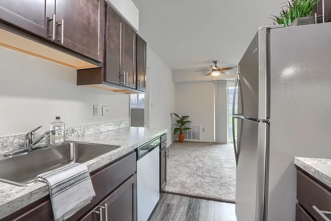 Long Meadows Apartments — Photo 2