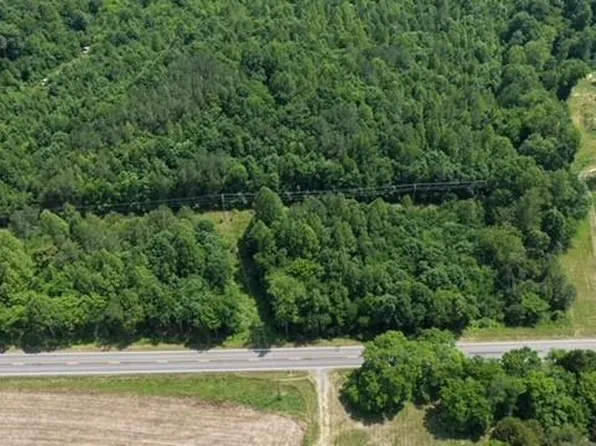 Chatham Rd, Nathalie, VA 24577