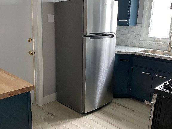 2nd image of 148 Avery Ave