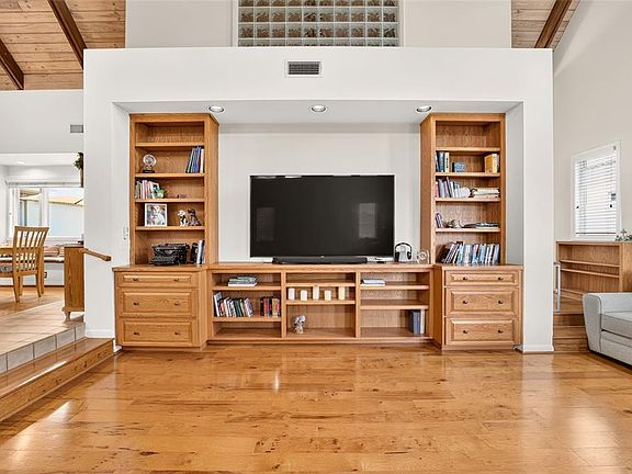 5th image of 9726 SE 70TH TERRACE