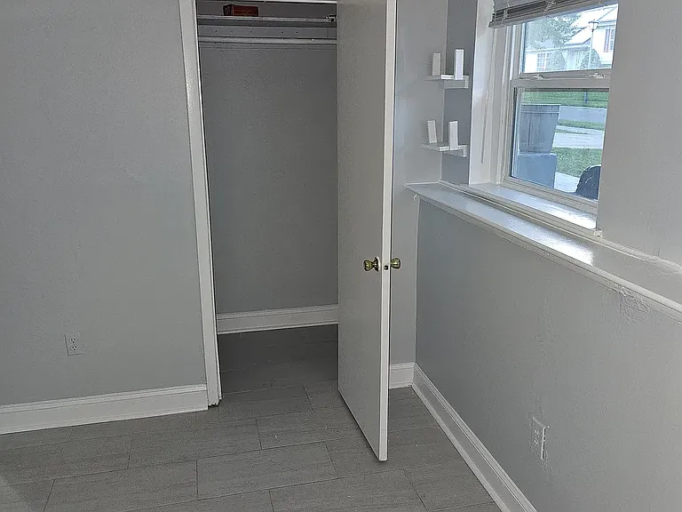 9509 Vermell Pl — Photo 35
