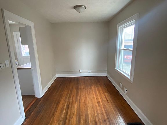 5th image of 1328 Northwest Blvd