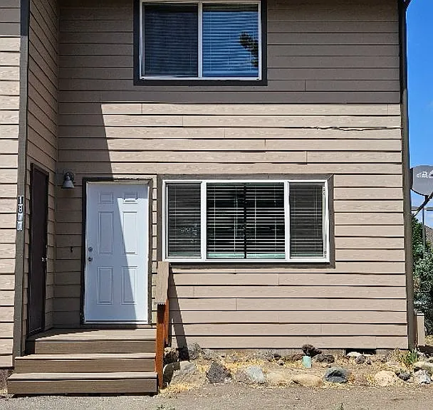 1871 NE Wichita Way — Photo 12