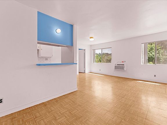 4th image of 4909 Sycamore Ter APT 10