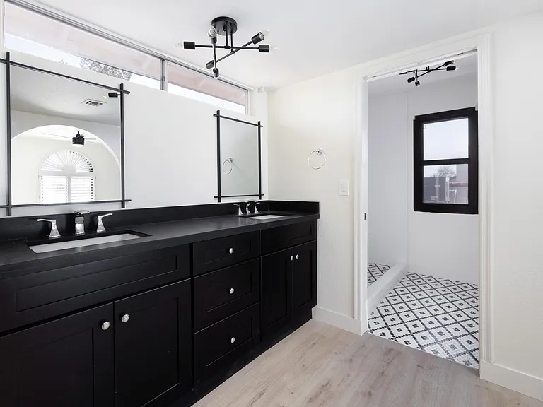 1441 N El Camino Dr — Photo 16