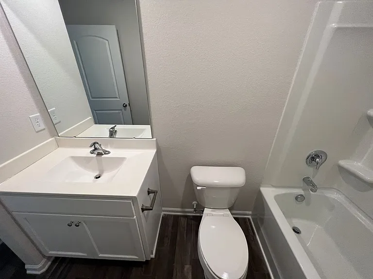 461 Turning Lake Dr — Photo 19