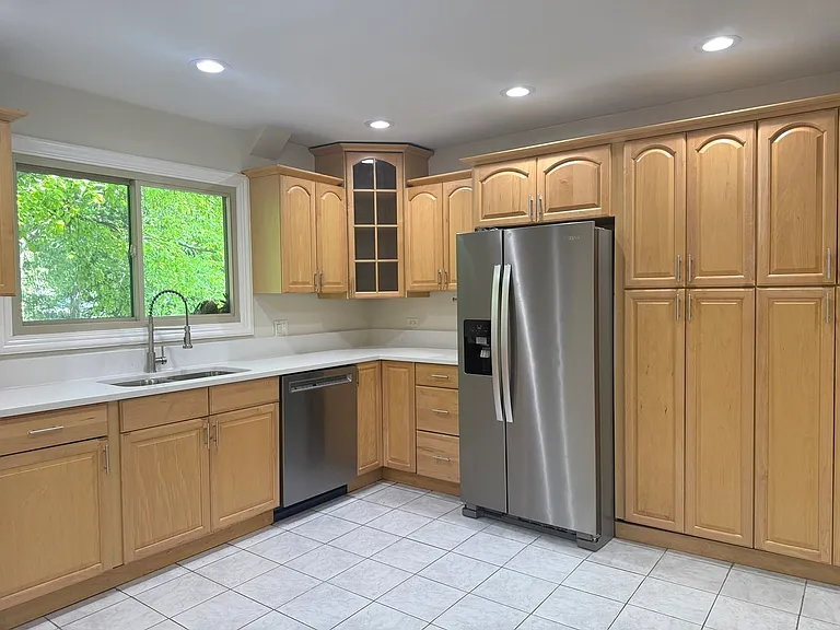 425 Carriage Hill Rd — Photo 15