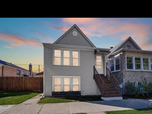 (undisclosed Address), Chicago, IL 60617