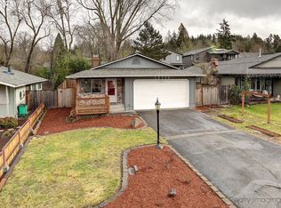 10916 SW 62nd Pl, Portland, OR 97219
