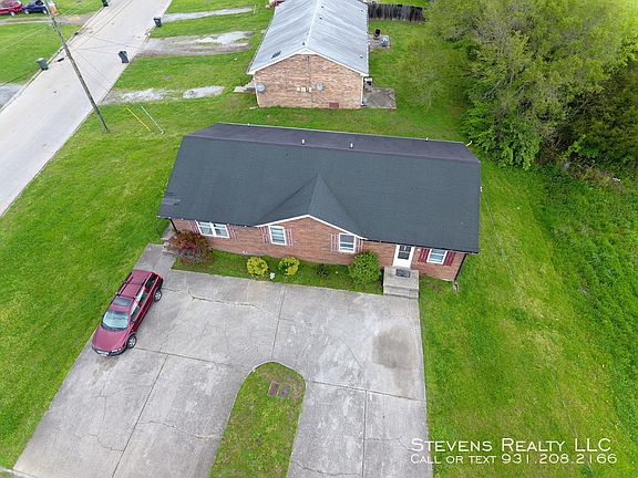 2nd image of 1924 Westchester Dr #1924