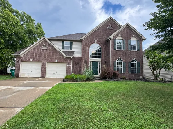 9879 Brightwater Dr, Fishers, IN 46038