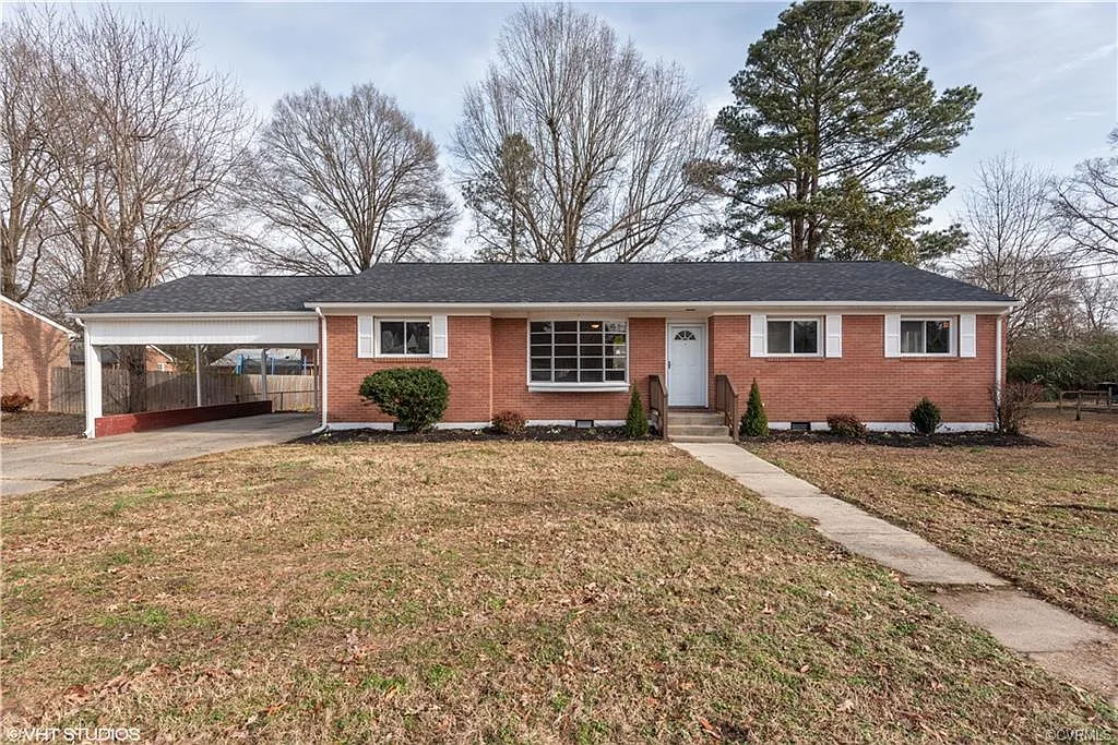 113 Homestead Dr photo 1