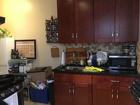 4th image of 30-34 30th St #2L