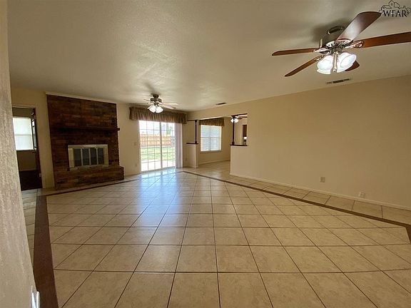 4th image of 5228 E Woodhaven Dr